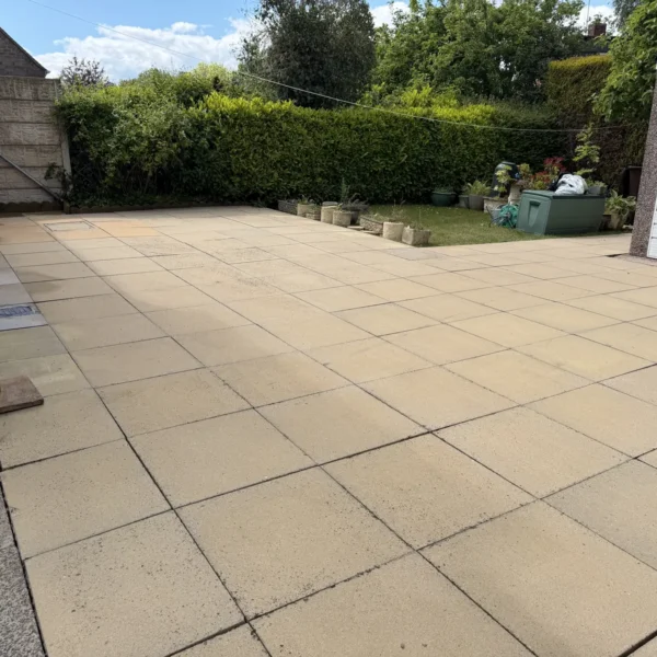 patio-cleaning-after-1 Patio after professional cleaning