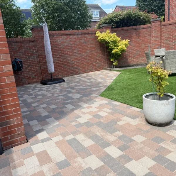 patio-cleaning-after-24 Patio after professional cleaning
