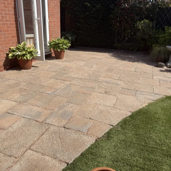 patio-cleaning-after-5 Patio after professional cleaning